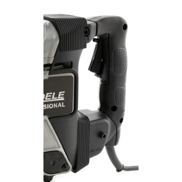 Młot wyburzeniowy 3200W 63J KD1545