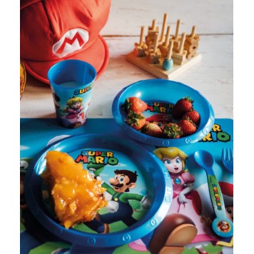 Super Mario dinner set, plastic set