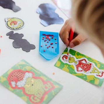 The Grinch Dr Seuss diamond painting magnetic kit