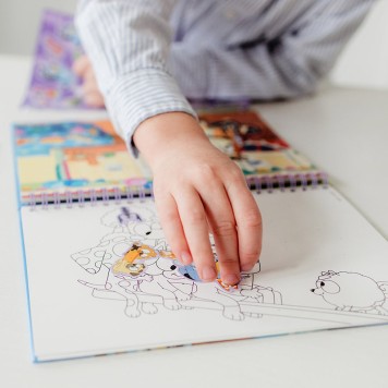 Bluey Fun scratch art kit and activity set