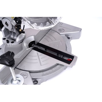 Pilarka ukosowa 2200W KD3013