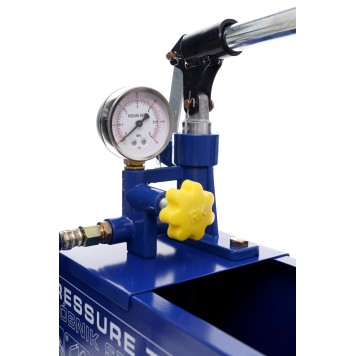 Pompa kontrolna do prób ciśnieniowych 0-40kg / 30ml / 12L  KD10479