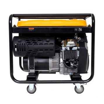 Agregat prądotwórczy trójfazowy  13 / 15 kW KD196