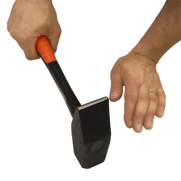 Młotek maszynisty fiberglass 2kg