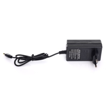 MASAŻER 125W 8 GŁOWIC KD3082