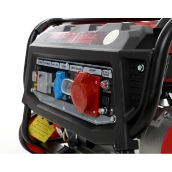 Agregat 3000W 12/230/380V KD139