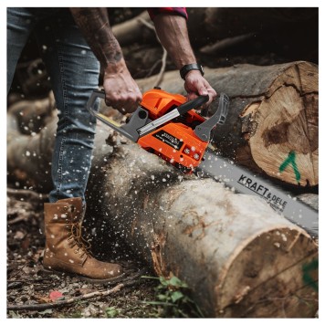 Piła spalinowa 5,9KM / 16" / 18" + Akcesoria KD10613