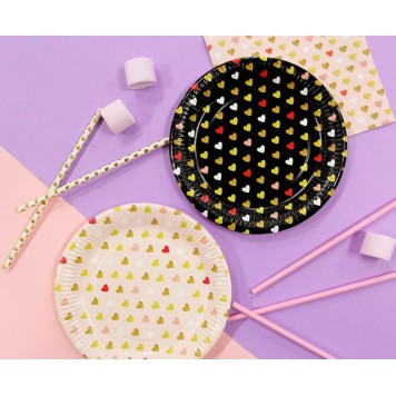 Love XOXO Black paper plates 6 pcs 18 cm