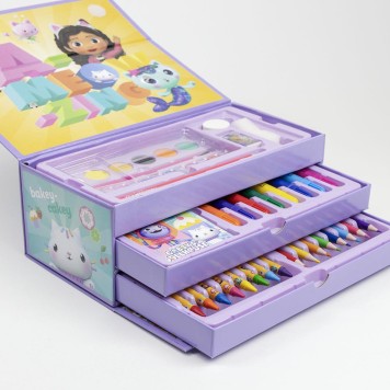 Gabby's Dollhouse stationery set in suitcase
