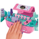 Crazy Chic On The Go Nail Studio in Case Clementoni