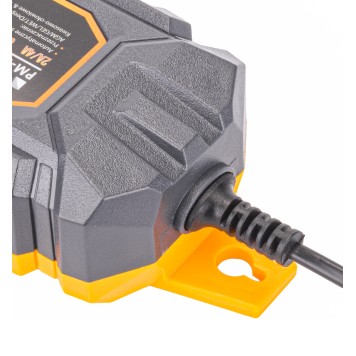 Prostownik MIKROPROCESOROWY Akumulatorowy 6V / 12V PM-PM-4M