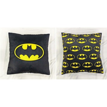 Batman Symbol decorative pillow 40x40 cm Velvet