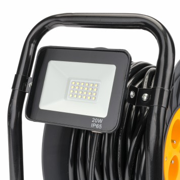 Przedłużacz Bębnowy 30m 3x2,5 Na Bębnie + Halogen PM-PB-30-3-2.5TH