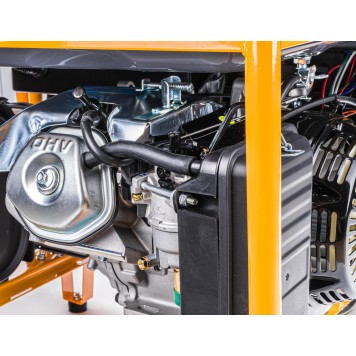 Agregat prądotwórczy 7500W 230V 400V AVR PM-AGR-7500M-EL