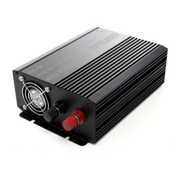 Przetwornica samochodowa 700W 12V - 230V
