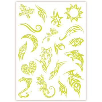 Crazy Chic Wolf Glow-in-the-dark tattoo Clementoni