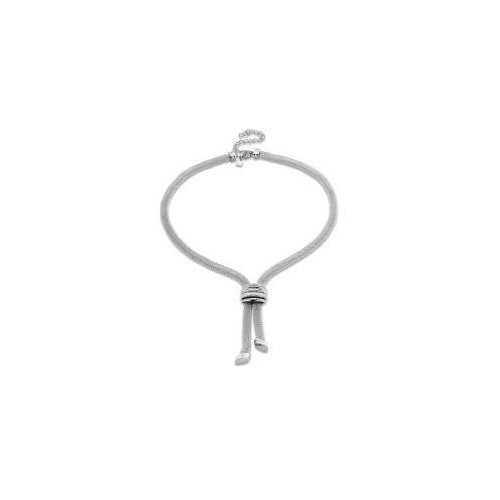 Victoria Silver color thick mesh necklace