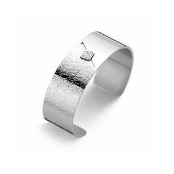 Victoria Silver colored white stone patterned bracelet