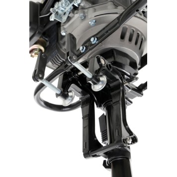 Silnik zaburtowy 4-suwowy 4,9KW KD178