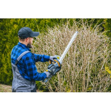 Elektryczne nożyce do żywopłotu PM-NE-1800M