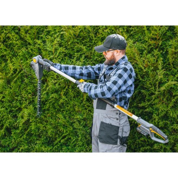 Akumulatorowe nożyce do żywopłotu na wysięgniku PM-NAW-20C 41CM
