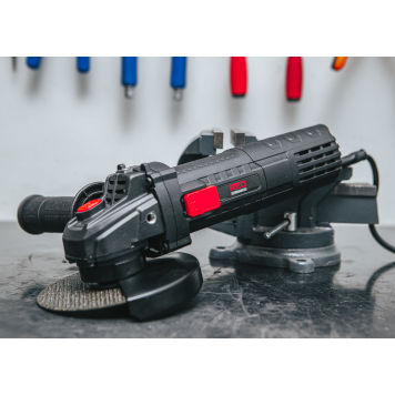 SZLIFIERKA KĄTOWA 1300W RED TECHNIC RTSZK0013